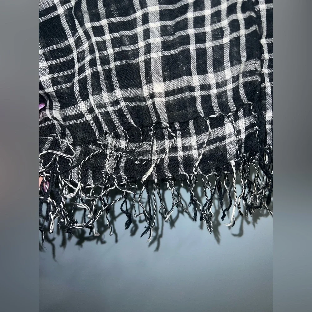 plaid pattern scarf